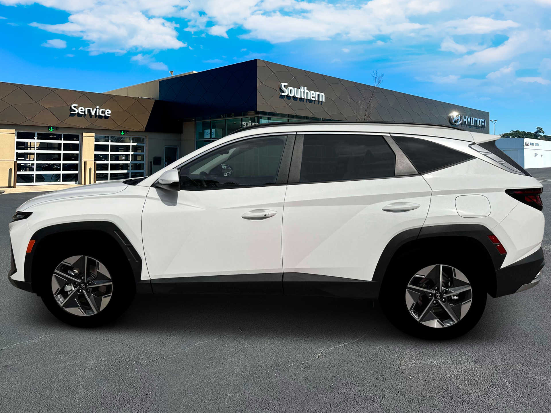 New 2026 White Hyundai SEL AWD image 3