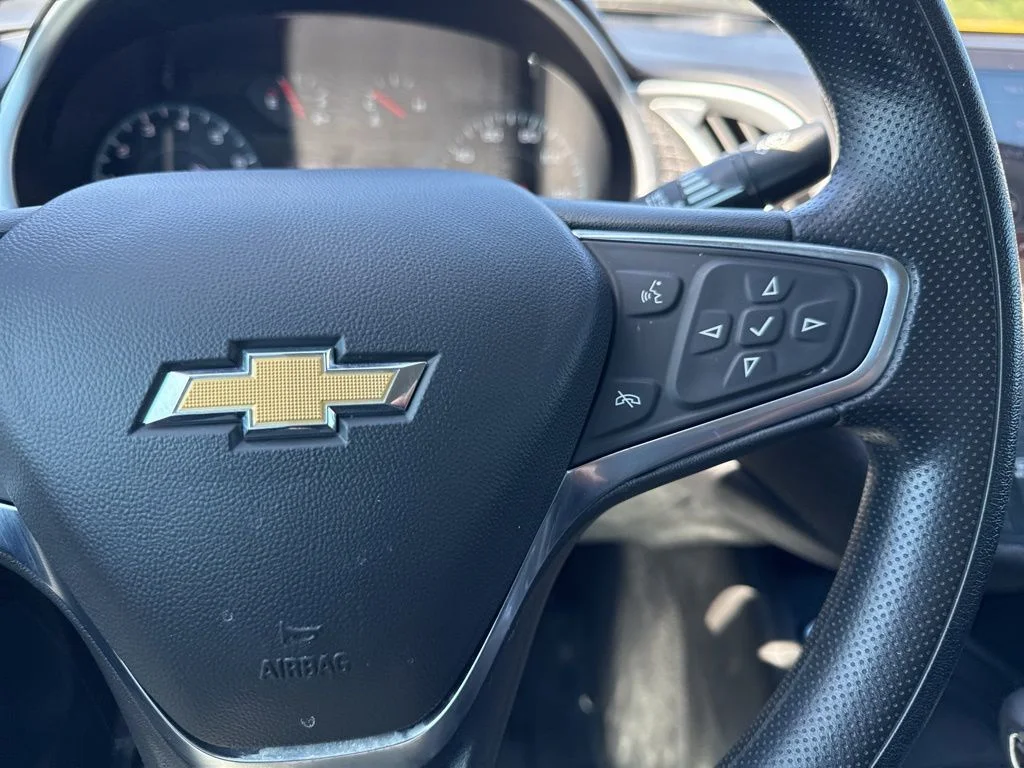 Used 2024 Gray Chevrolet LT image 15