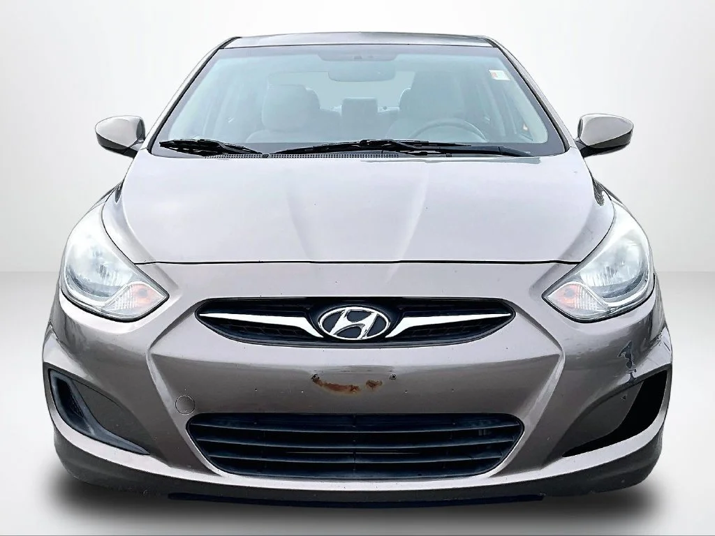 Used 2012 Brown Hyundai GLS image 4