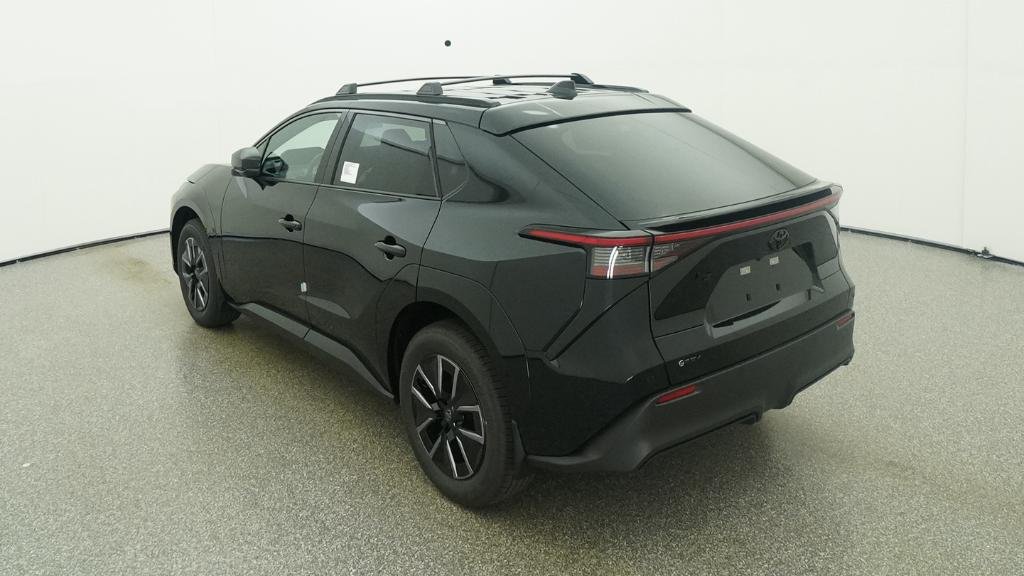 New 2026 Midnight Black Metallic Toyota XLE image 36