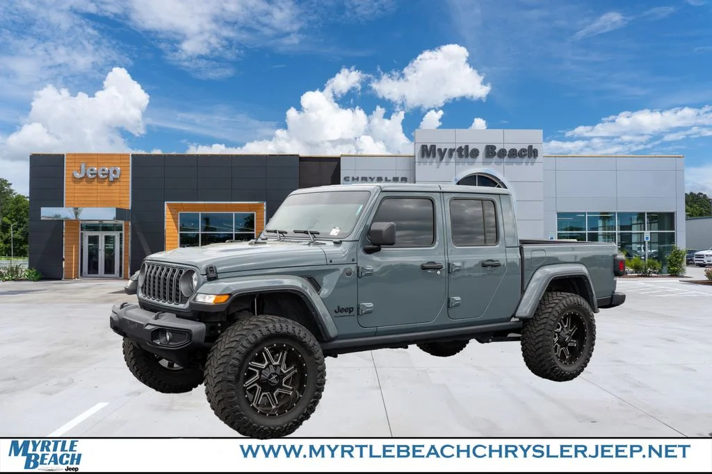 2025 Jeep Gladiator Nighthawk Auto's photo