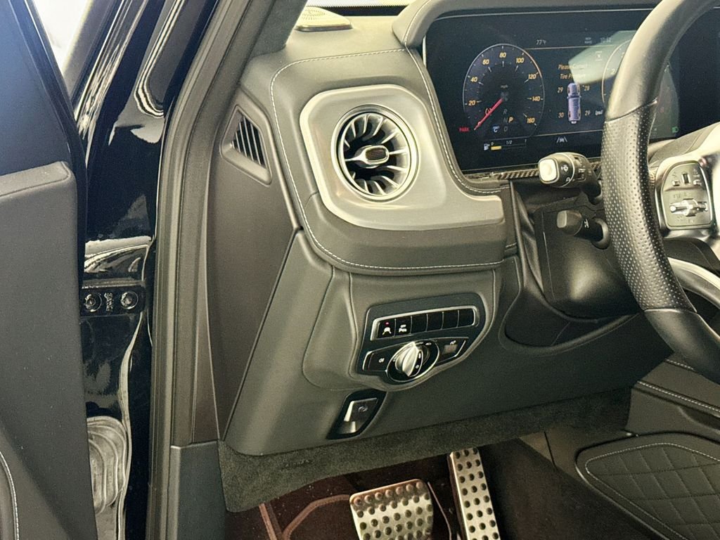 Used 2023 Black Mercedes-Benz G 550 image 10