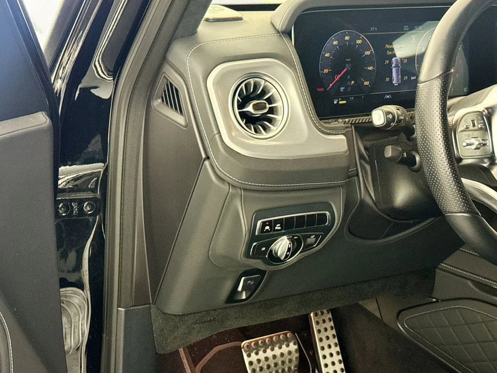 Used 2023 Black Mercedes-Benz G 550 image 10