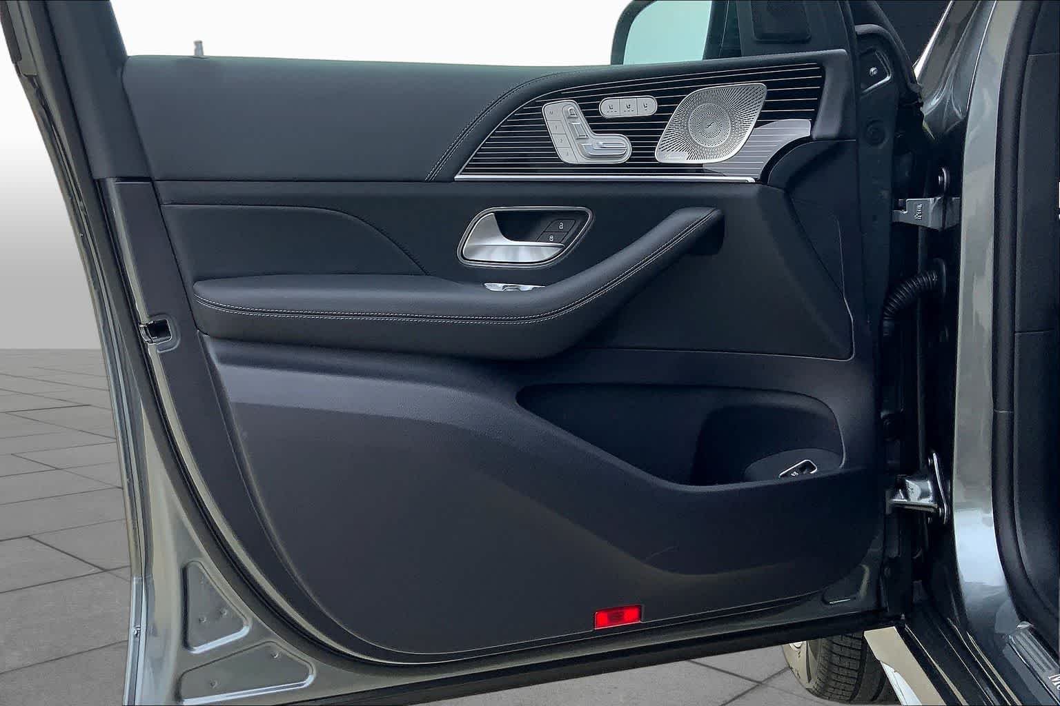 New 2026 Selenite Grey Metallic Mercedes-Benz GLE 350 image 10