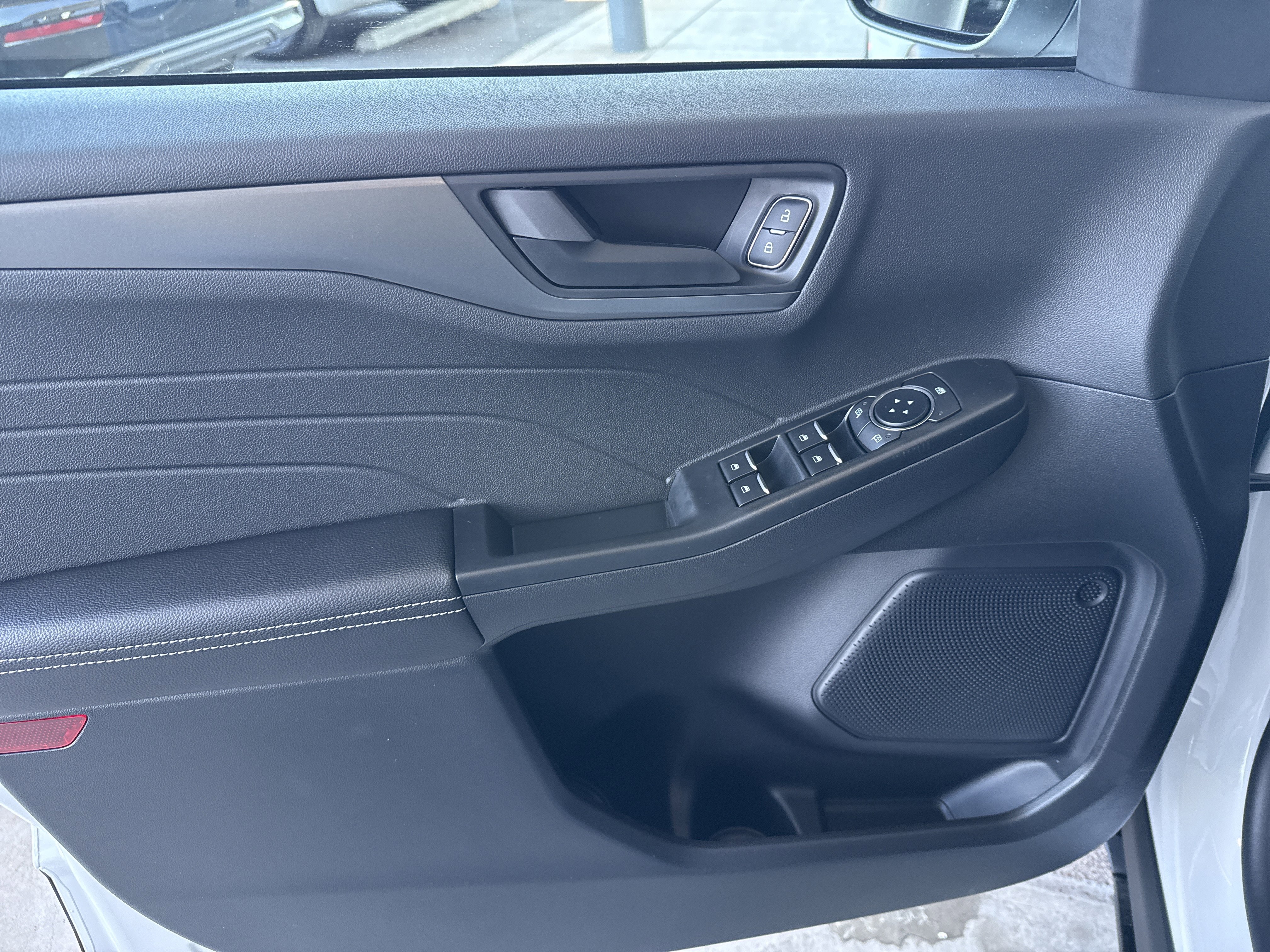 New 2026 Oxford White Ford Active® image 18