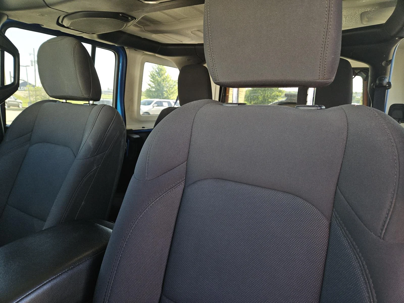 2023 Jeep Wrangler 4-Door High Tide - Photo 22