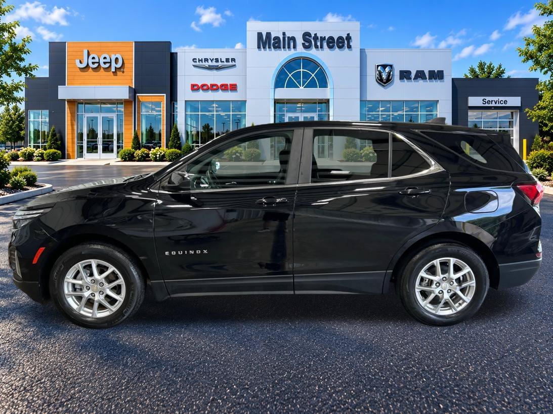 Used 2023 Chevrolet Equinox LT with VIN 3GNAXKEG7PL245528 for sale in Kansas City