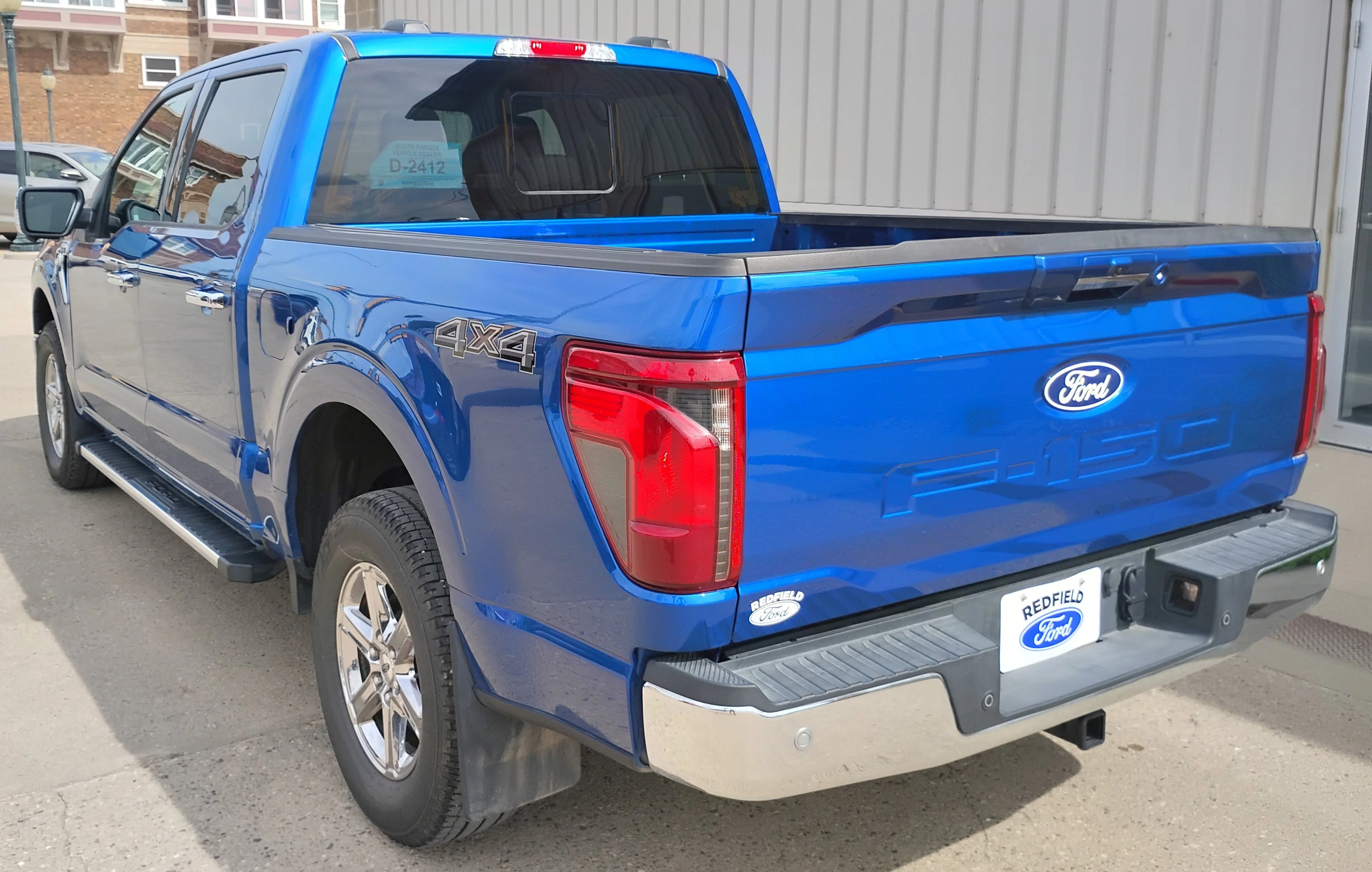 Used 2024 Blue Ford XLT image 8