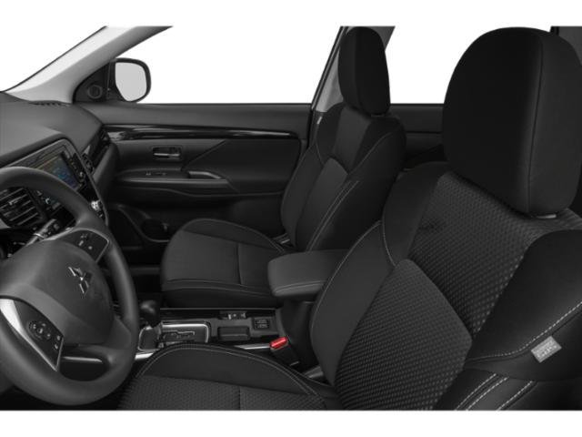 Used 2020 Labrador Black Metallic Mitsubishi SEL image 9