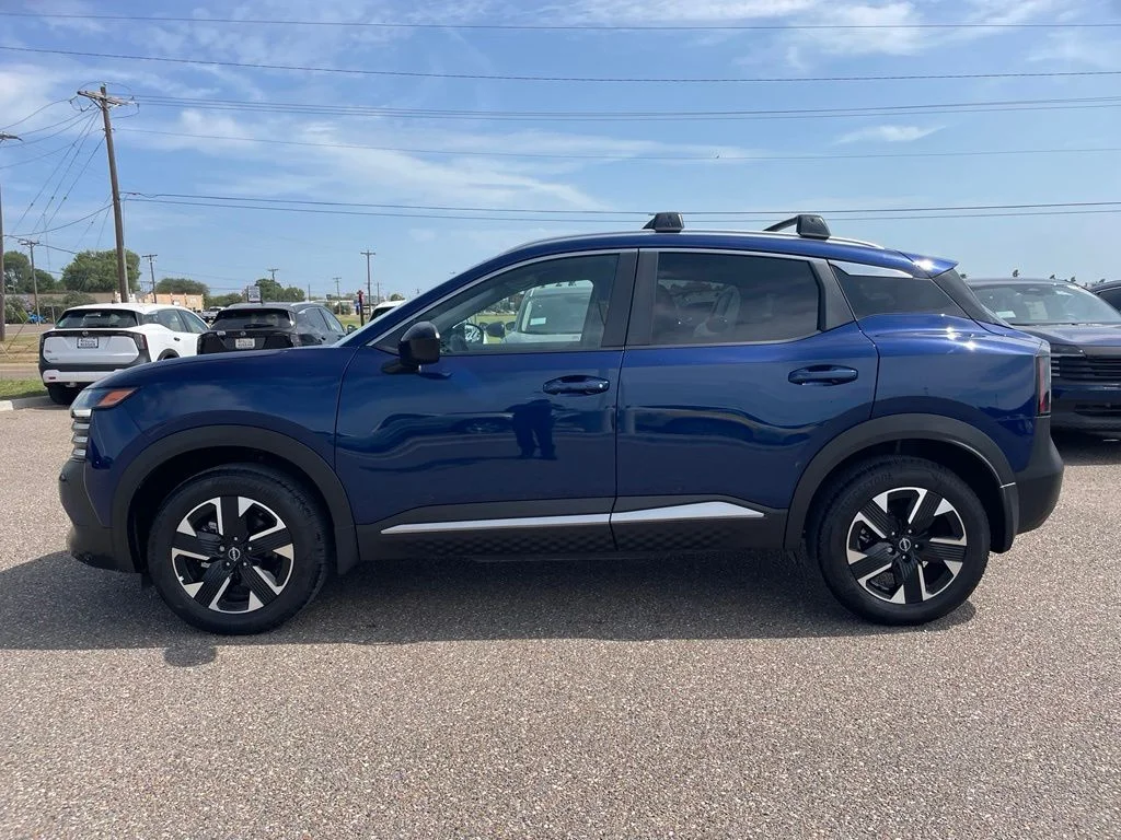 Used 2026 Blue Nissan SV image 4