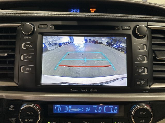 Used 2017 White Toyota XLE image 29
