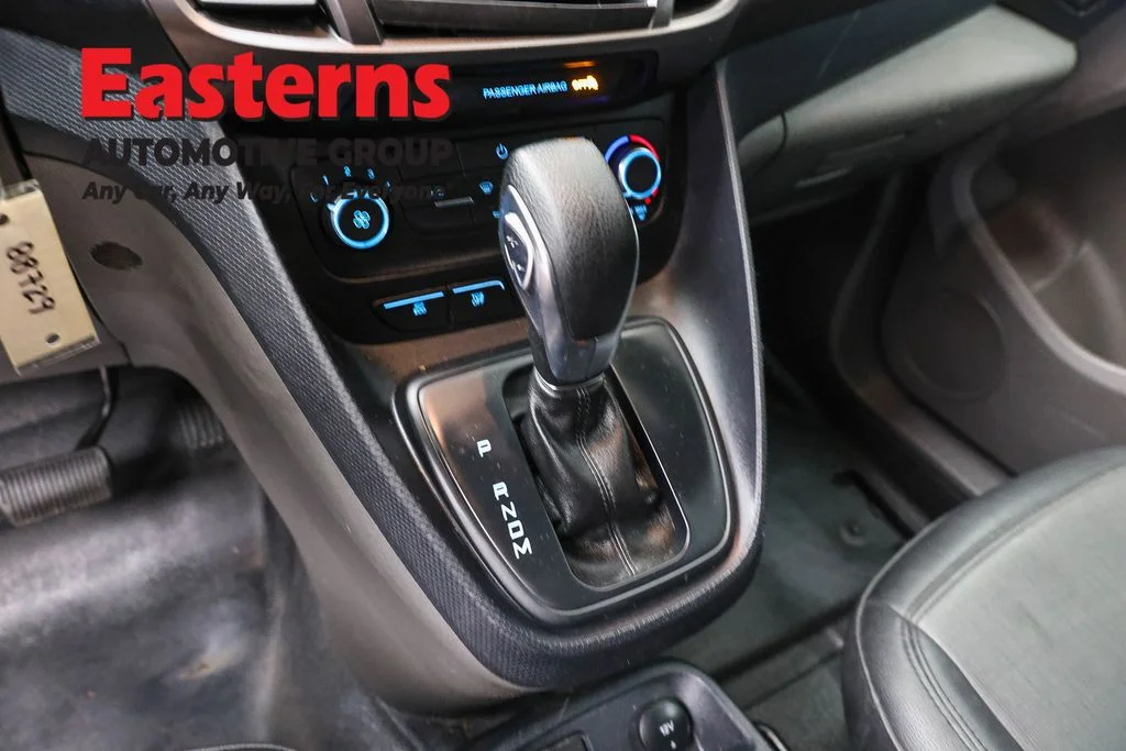 Used 2022 White Ford XL image 13
