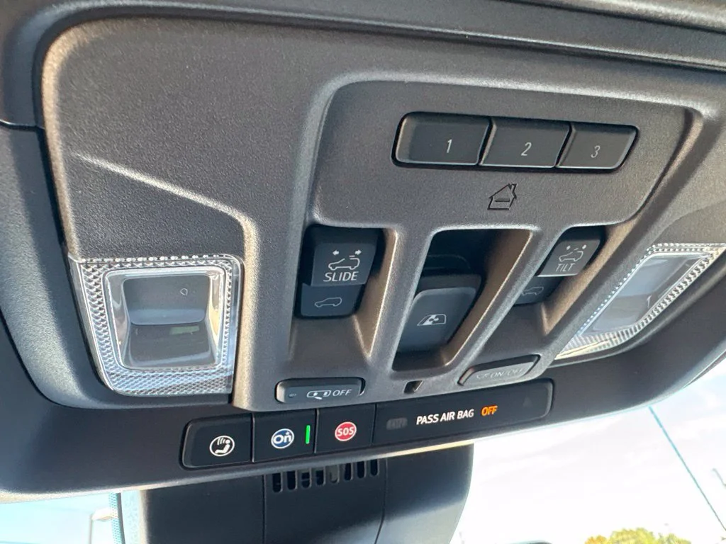 New 2026 Summit White GMC SLT image 21