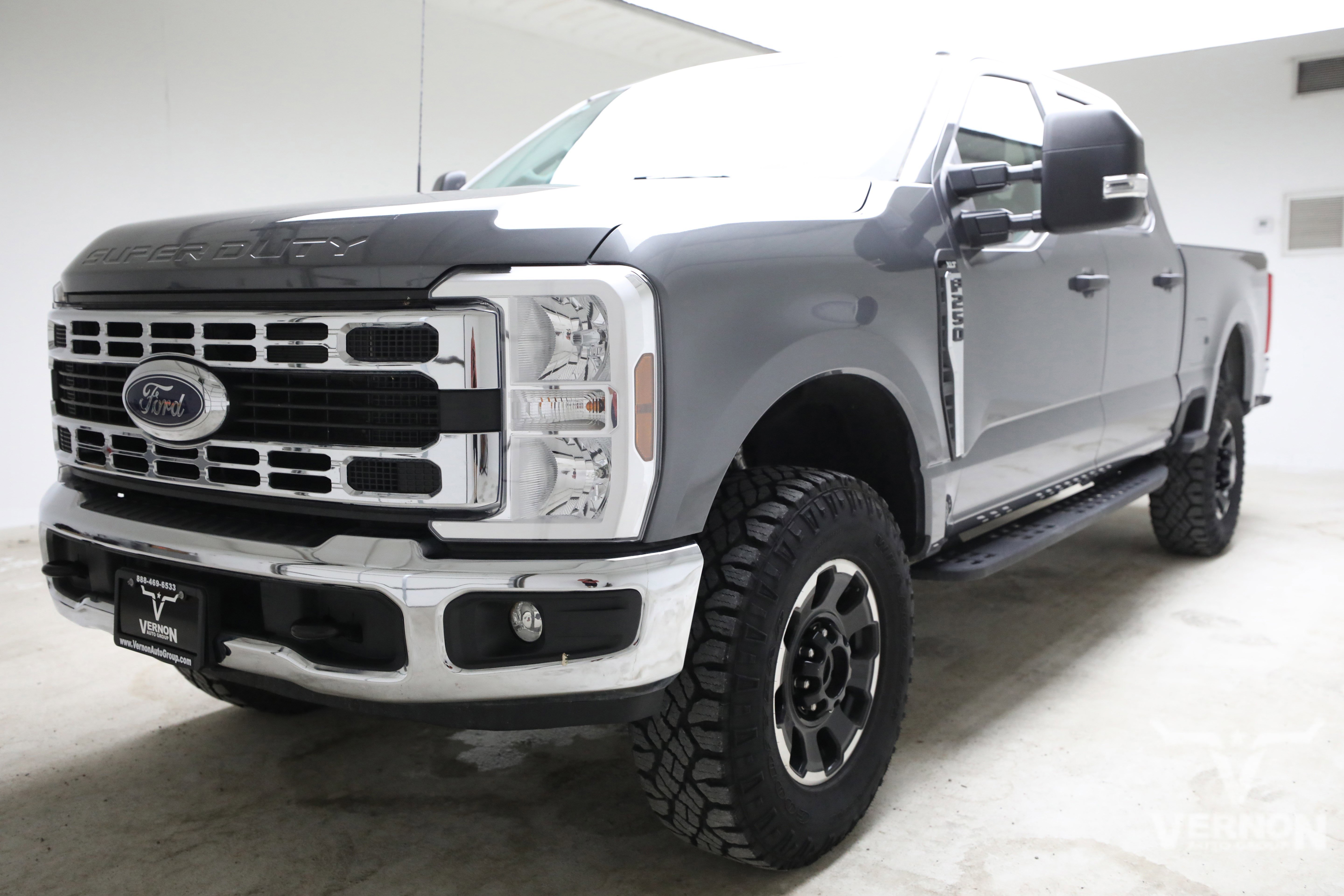 2025 Ford F-250 XLT 4x4 Crew Cab 6-3/4' Box's photo