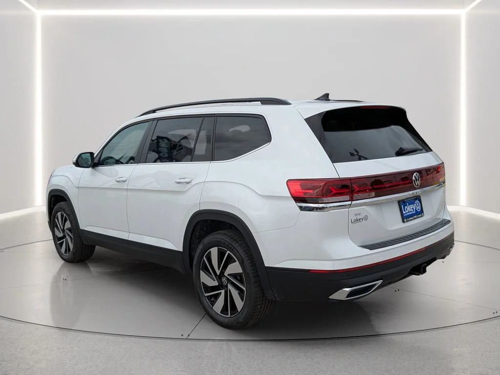 New 2026 White/off-white Volkswagen 2.0T SE w/Technology image 4