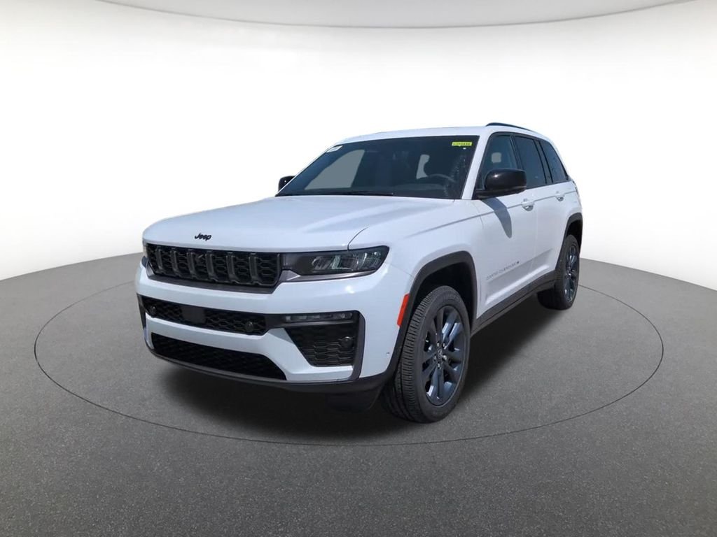 New 2026 White Jeep  image 3