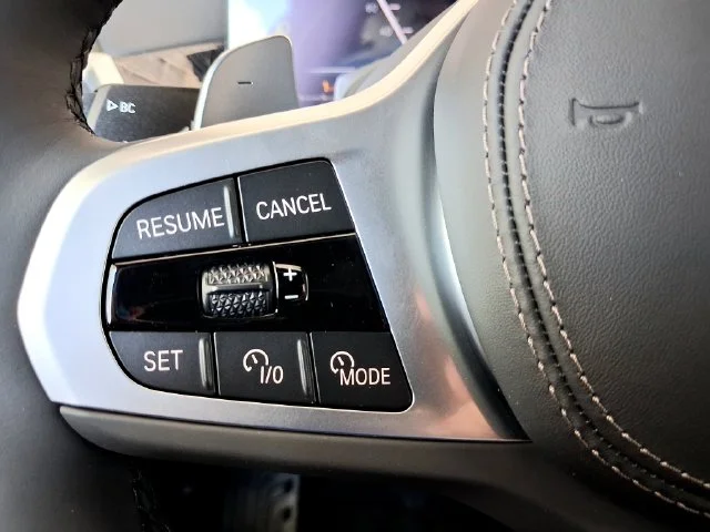 Used 2024 Gray BMW xDrive28i image 16
