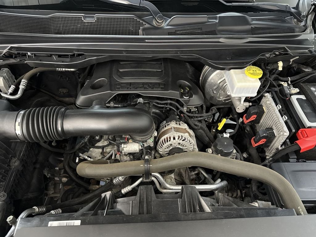 Used 2022 Diamond Black Ram Laramie image 34