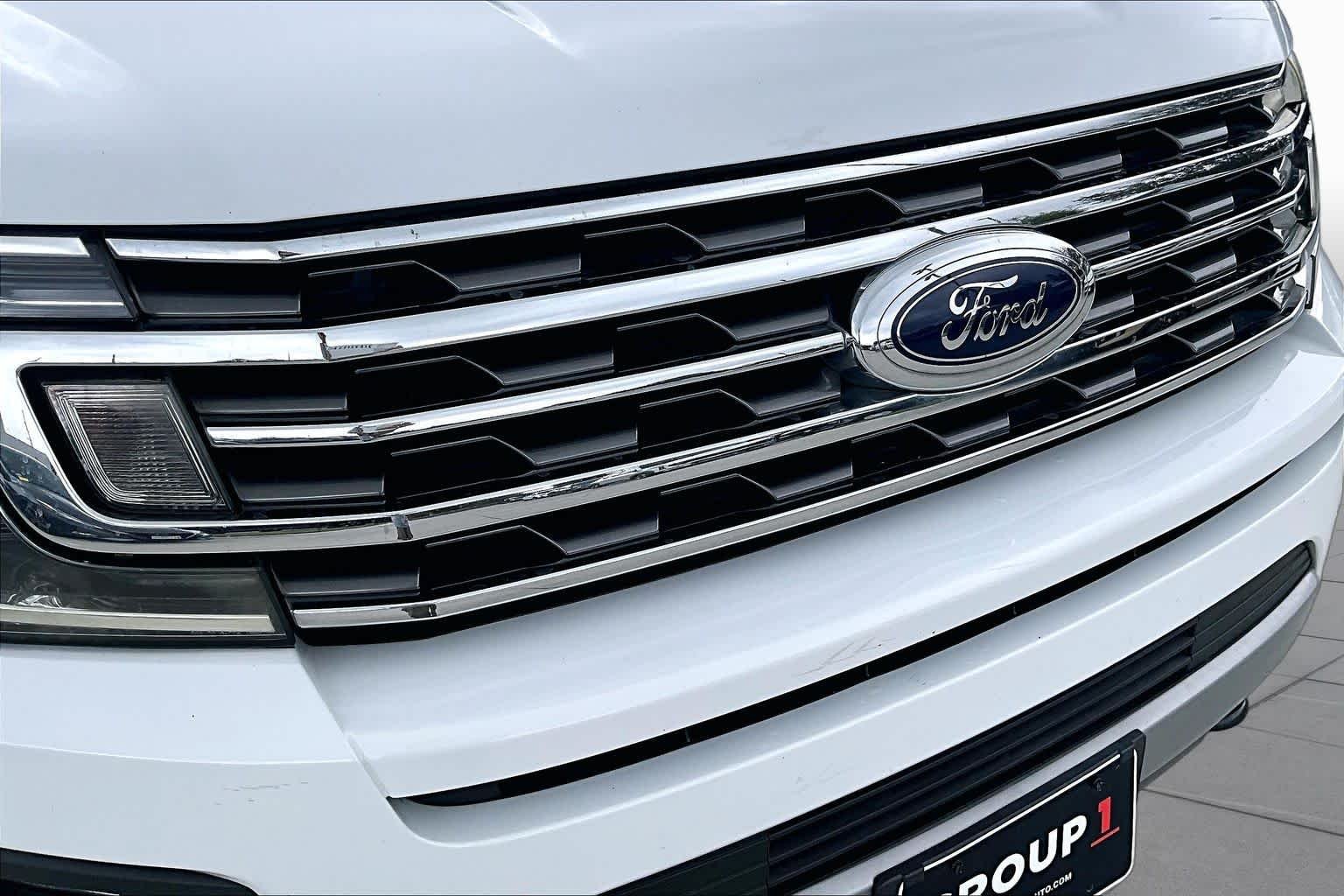 Used 2019 Oxford White Ford XLT image 29