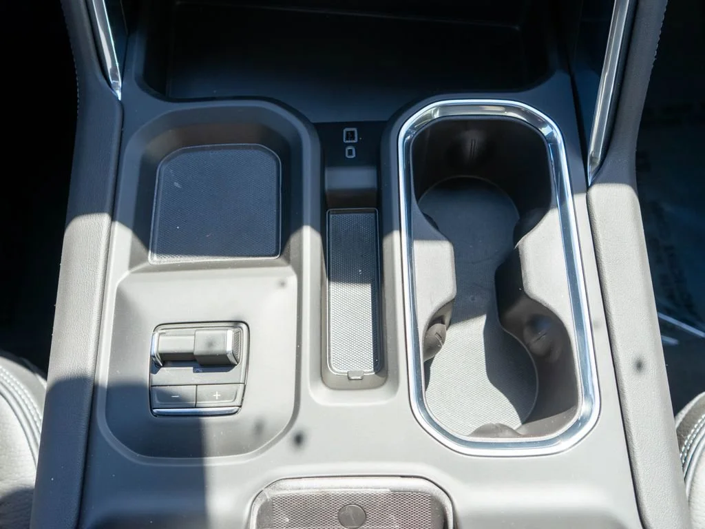 2026 GMC Sierra 3500HD Denali - Photo 30