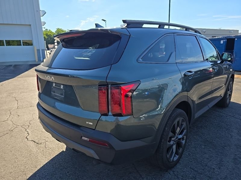 Used 2023 Green Kia X-Line EX image 8
