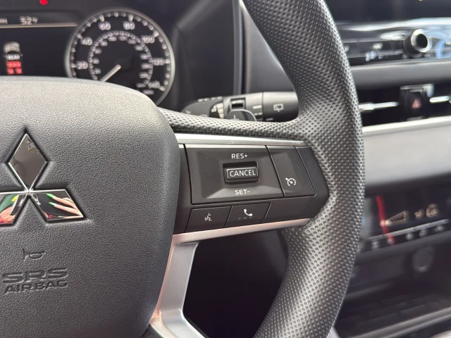 New 2026 Black Mitsubishi ES 1.5T 2WD image 13