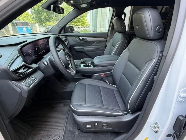 2025 Buick Enclave Sport Touring - Photo 25