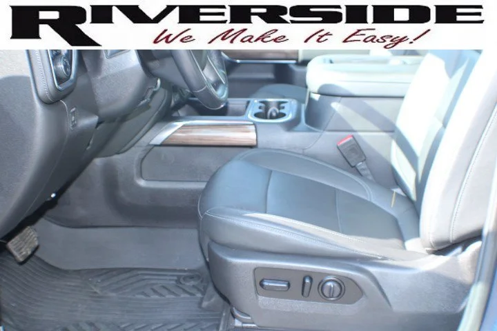 Used 2021 NORTHSKY BLUE METALLIC Chevrolet RST image 14