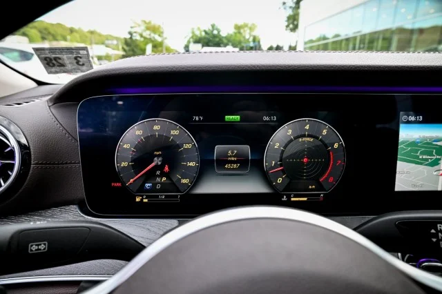 Used 2019 GRAY Mercedes-Benz CLS 450 image 35