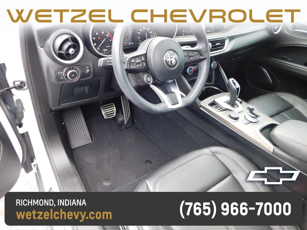 Used 2023 White Alfa Romeo Ti image 15