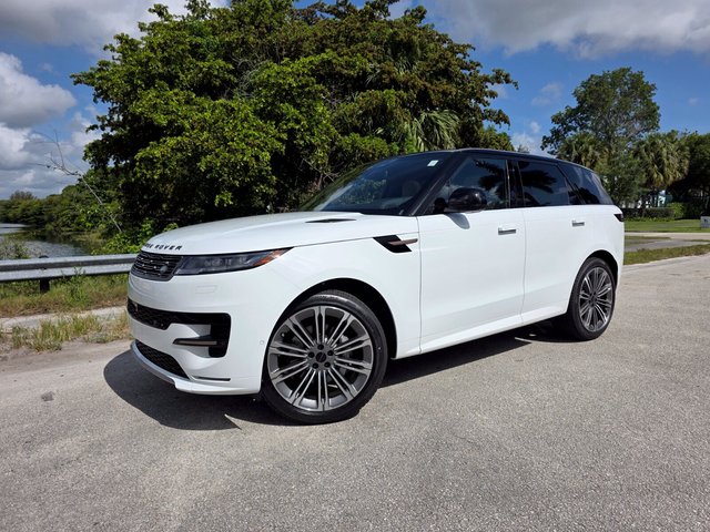 2026 Land Rover Range Rover Sport P400 Dynamic SE