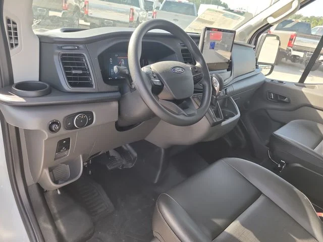 New 2026 Oxford White Ford XL image 19