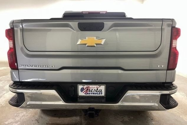 Used 2026 Sterling Gray Metallic Chevrolet LT image 8