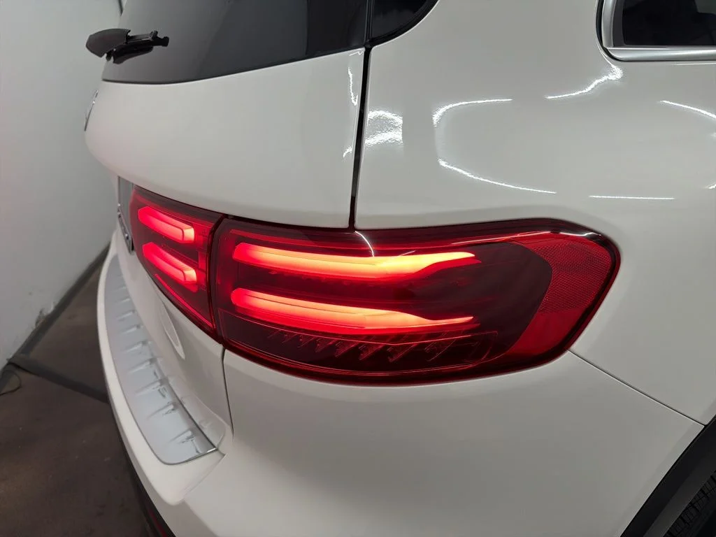 Used 2026 White Mercedes-Benz GLB 250 image 11