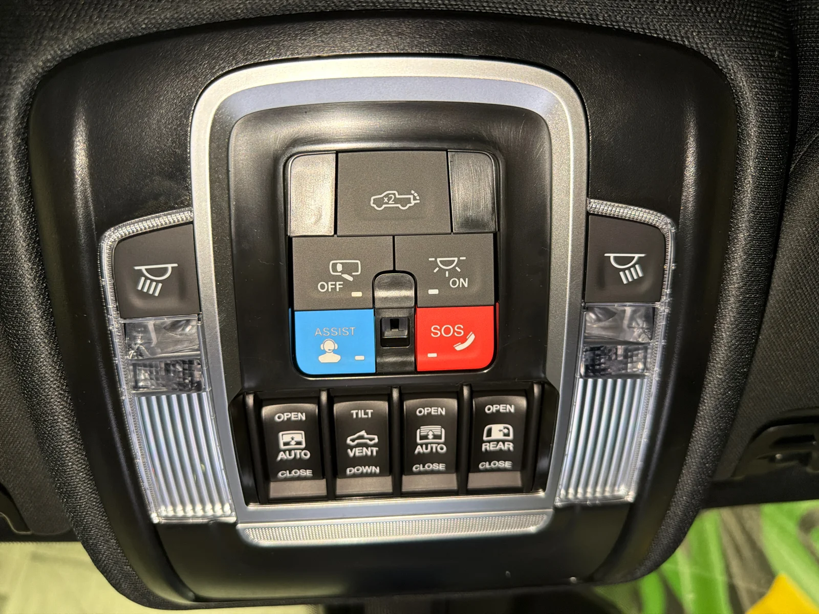 New 2027 Tank Exterior Paint RAM Laramie image 46