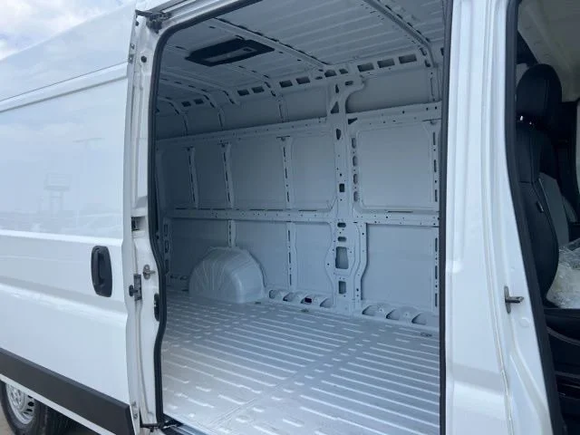 Used 2025 White Ram High Roof image 26