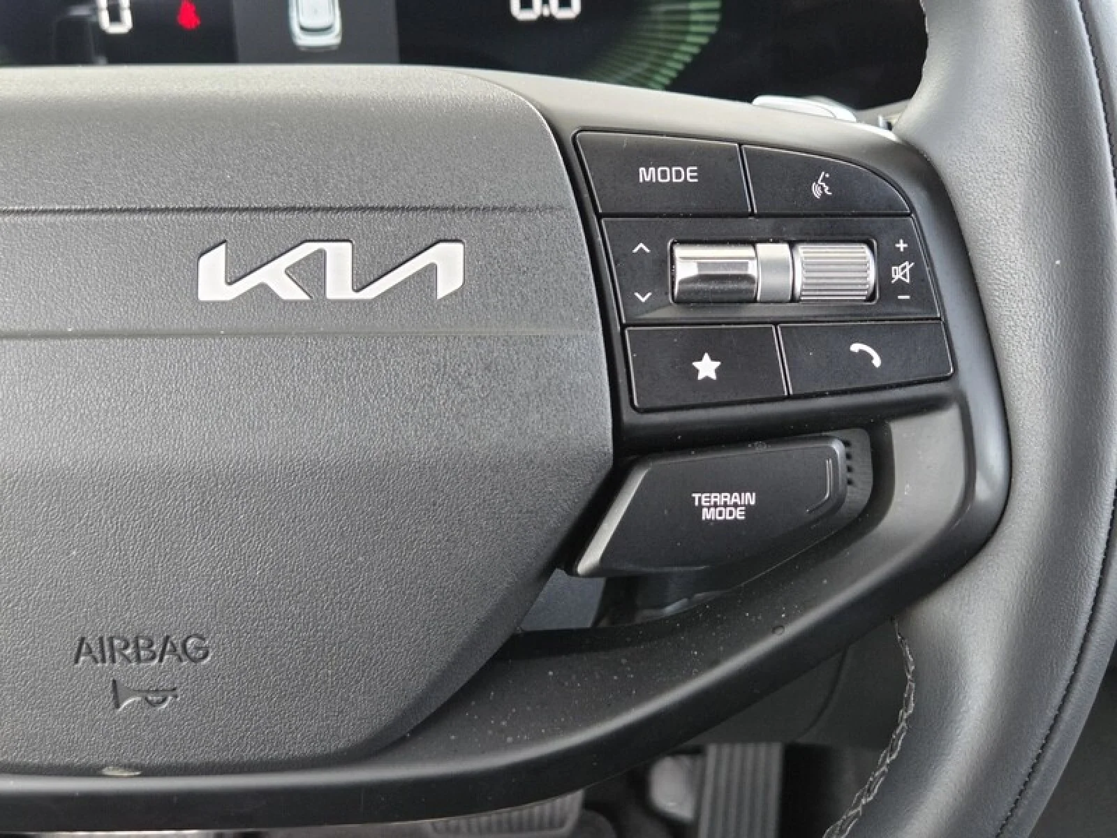 Used 2026 BLACK Kia X-Line image 27