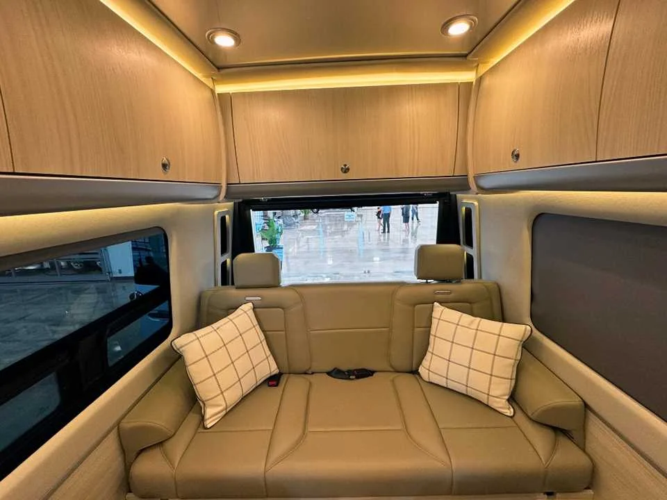 New 2025 SILVER AIRSTREAM  image 16