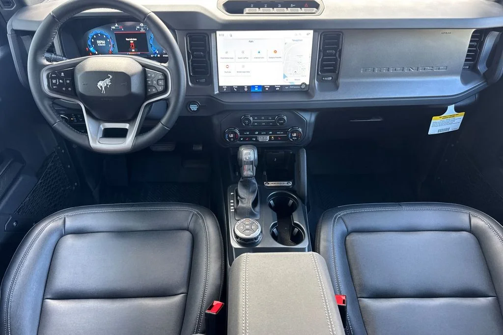 New 2026 Oxford White Ford Badlands® image 13