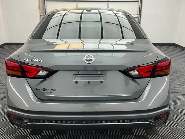 Used 2019 Gray Nissan 2.5 S image 20
