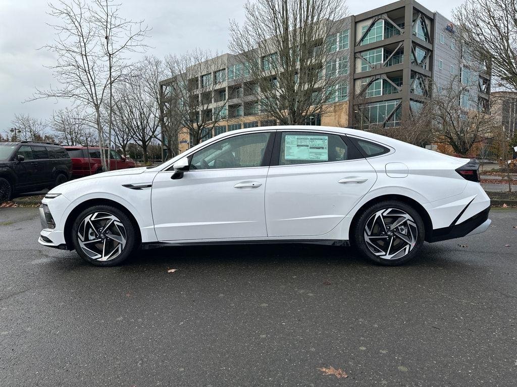 New 2026 Hyundai SONATA SEL Sport 4D Sedan in Beaverton #7260275