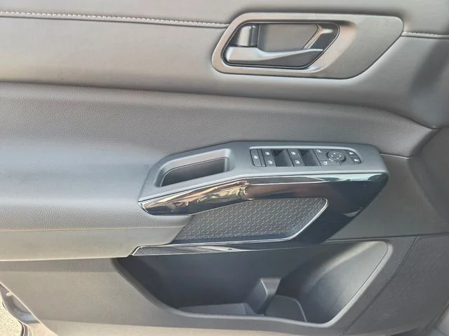 New 2026 Gun Metallic Nissan SV image 24