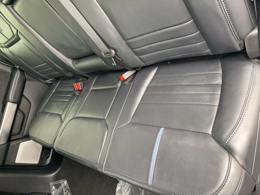 New 2026 Carbonized Gray Metallic Ford F-250® Platinum® image 40