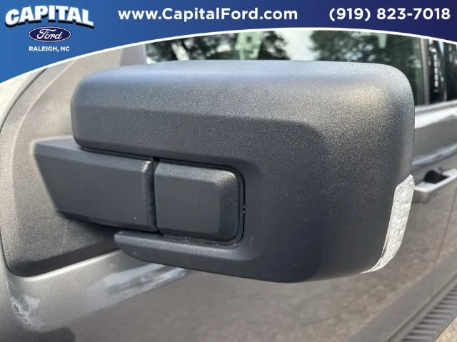 Used 2023 Gray Ford XLT image 12