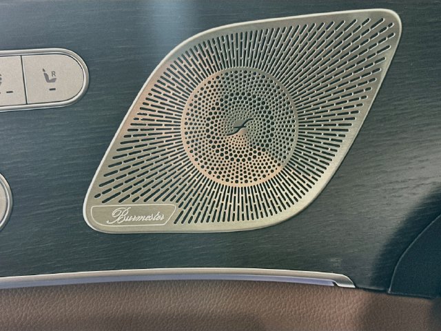 New 2027 White Mercedes-Benz GLS 450 image 18