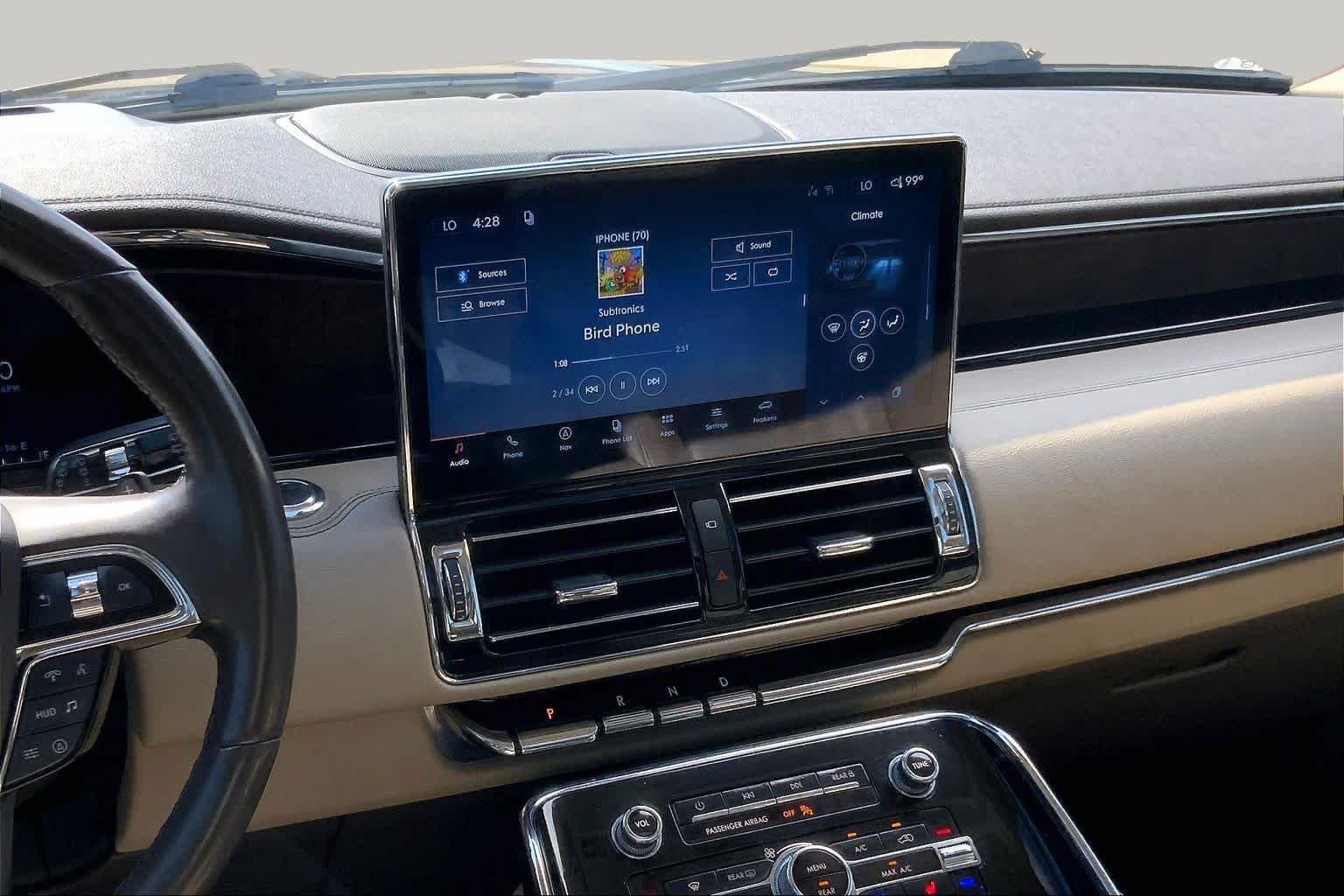Pre-Owned 2022 Lincoln Navigator Reserve
