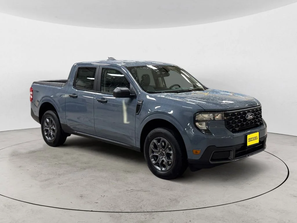 New 2026 Gray Ford XLT image 7