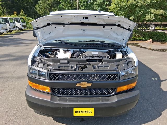 2025 Chevrolet Express Cargo Work Van - Photo 17
