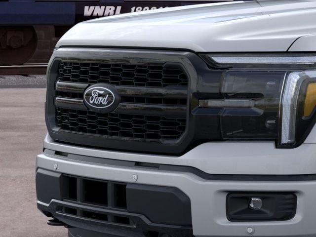 New 2026 Iconic Silver Metallic Ford Lariat® image 18