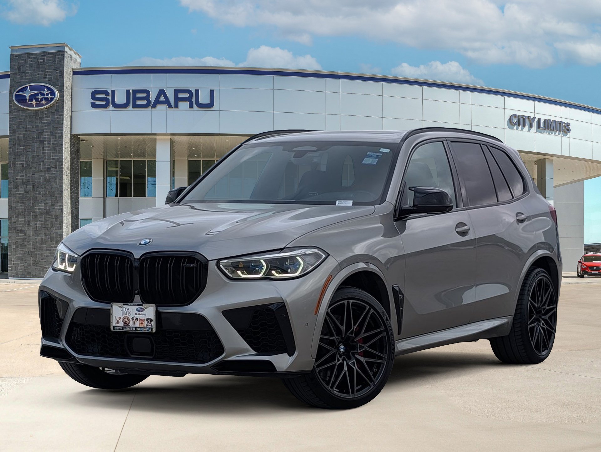 2021 BMW X5 M -'s photo